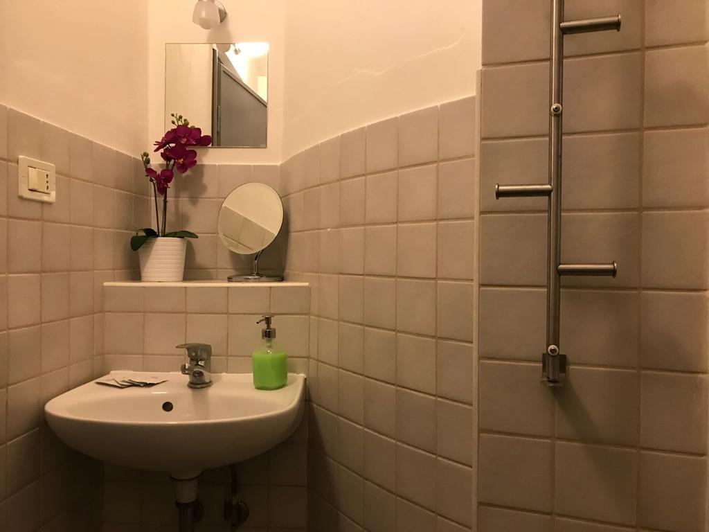 Guesthouse Amici Miei Florence Ngoại thất bức ảnh